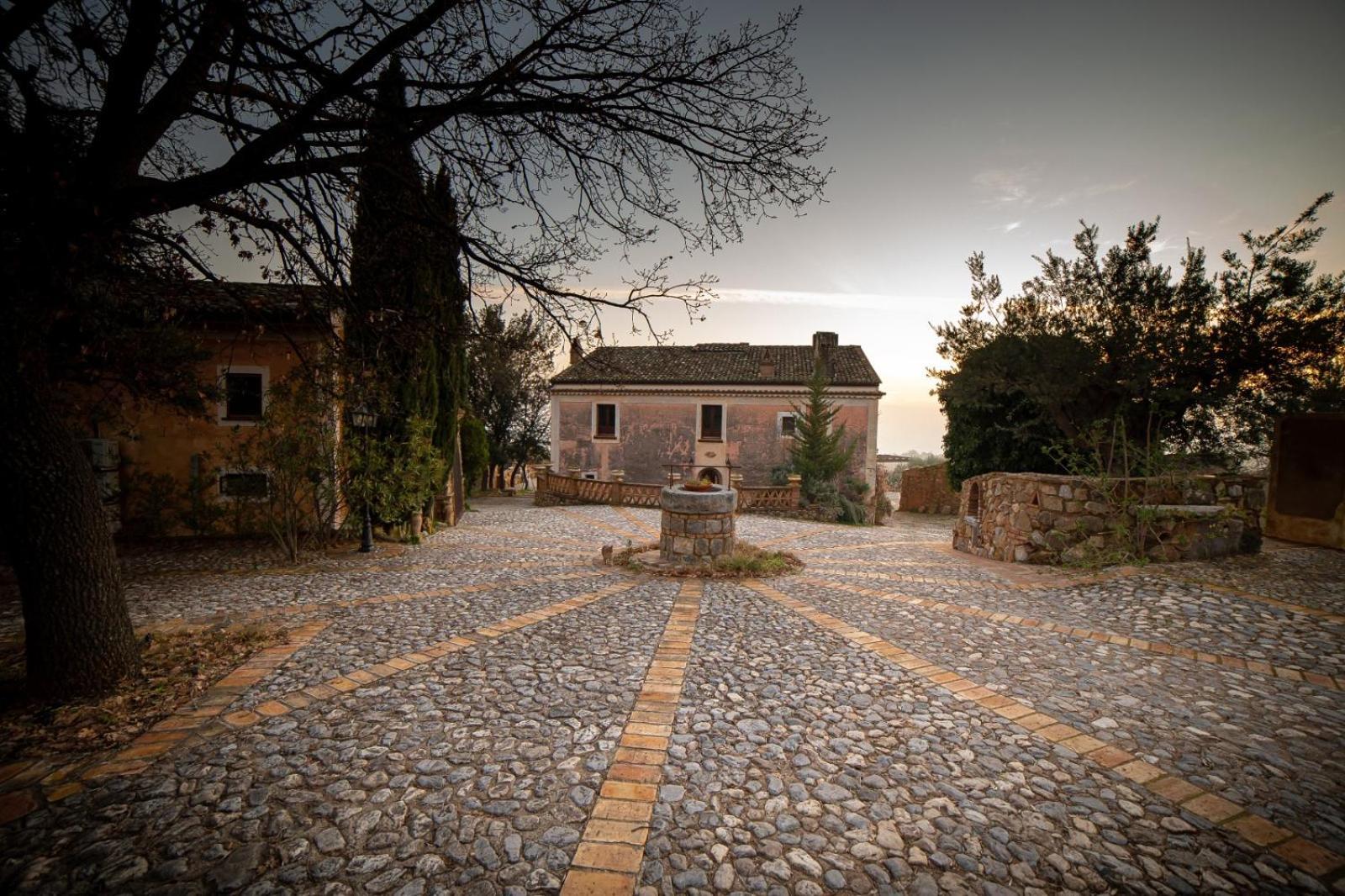 Agriturismo Masseria Fonte Di Maroglio Кастровиллари Экстерьер фото