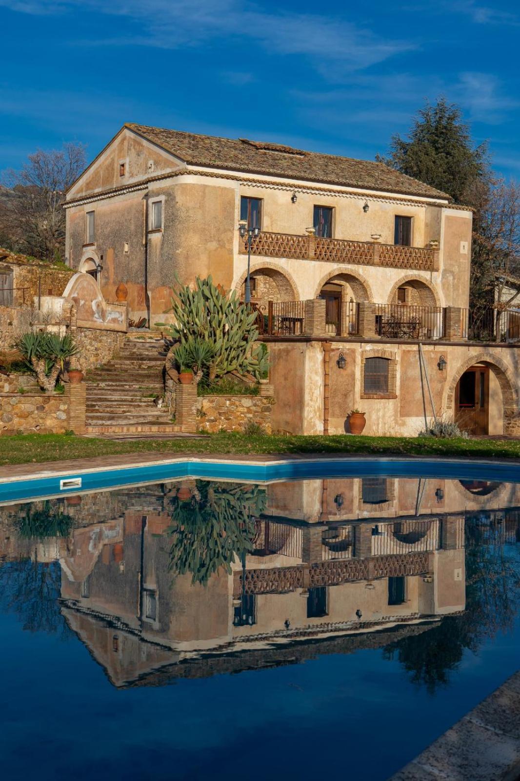 Agriturismo Masseria Fonte Di Maroglio Кастровиллари Экстерьер фото