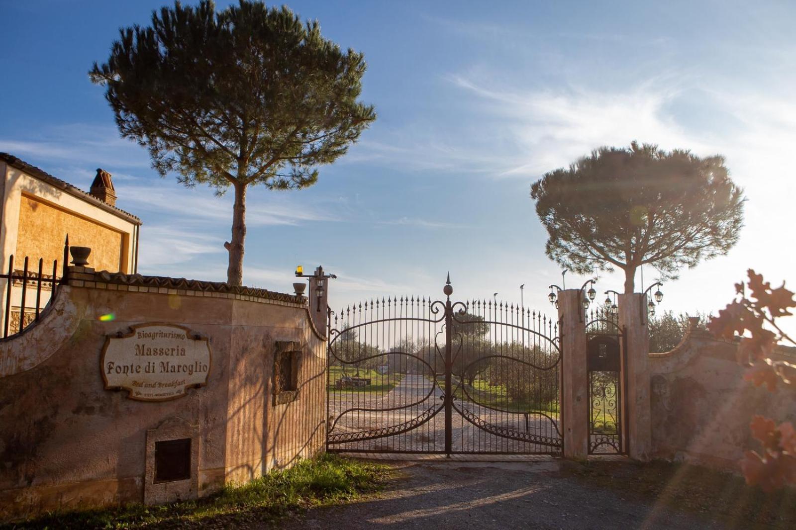 Agriturismo Masseria Fonte Di Maroglio Кастровиллари Экстерьер фото