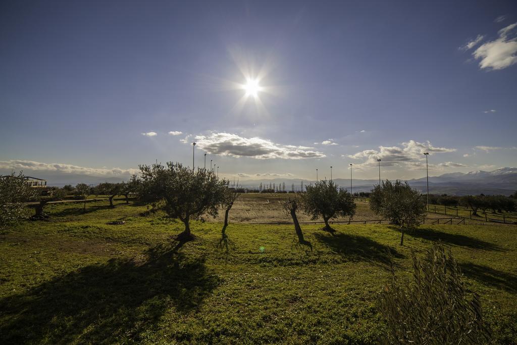 Agriturismo Masseria Fonte Di Maroglio Кастровиллари Экстерьер фото