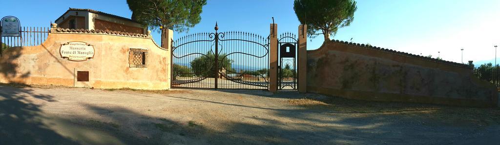 Agriturismo Masseria Fonte Di Maroglio Кастровиллари Экстерьер фото