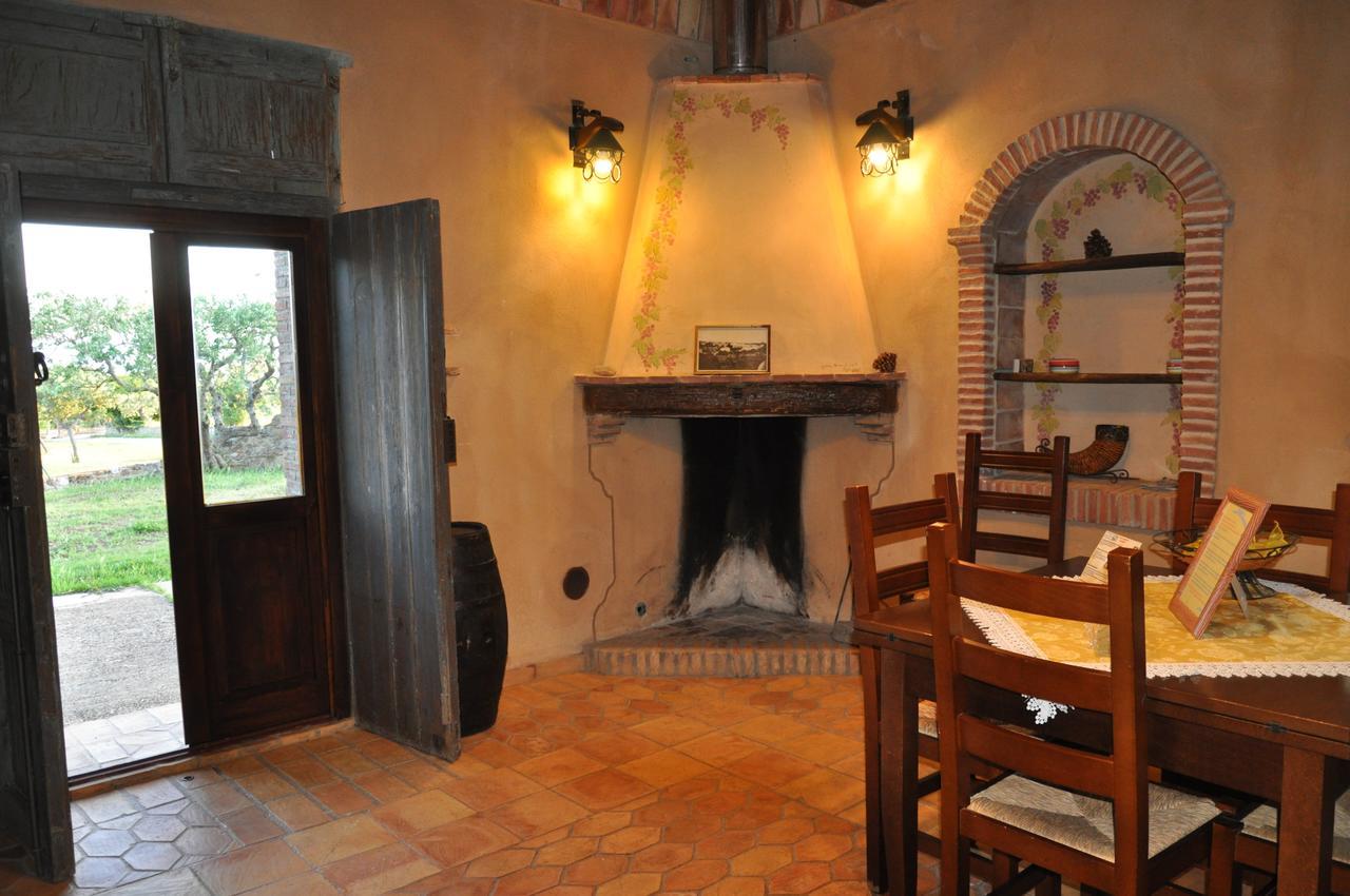 Agriturismo Masseria Fonte Di Maroglio Кастровиллари Экстерьер фото